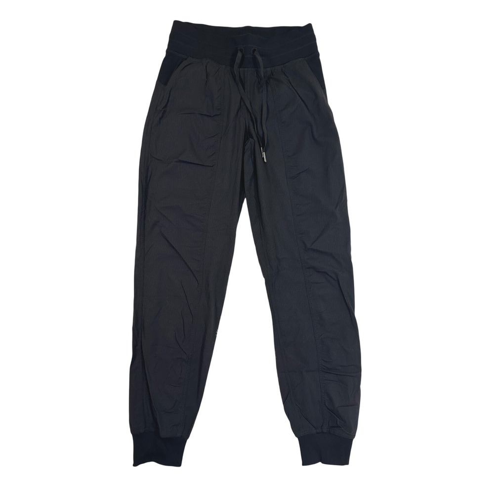 Lululemon Dance Studio Mid-Rise Jogger 29" *Black size 4‎